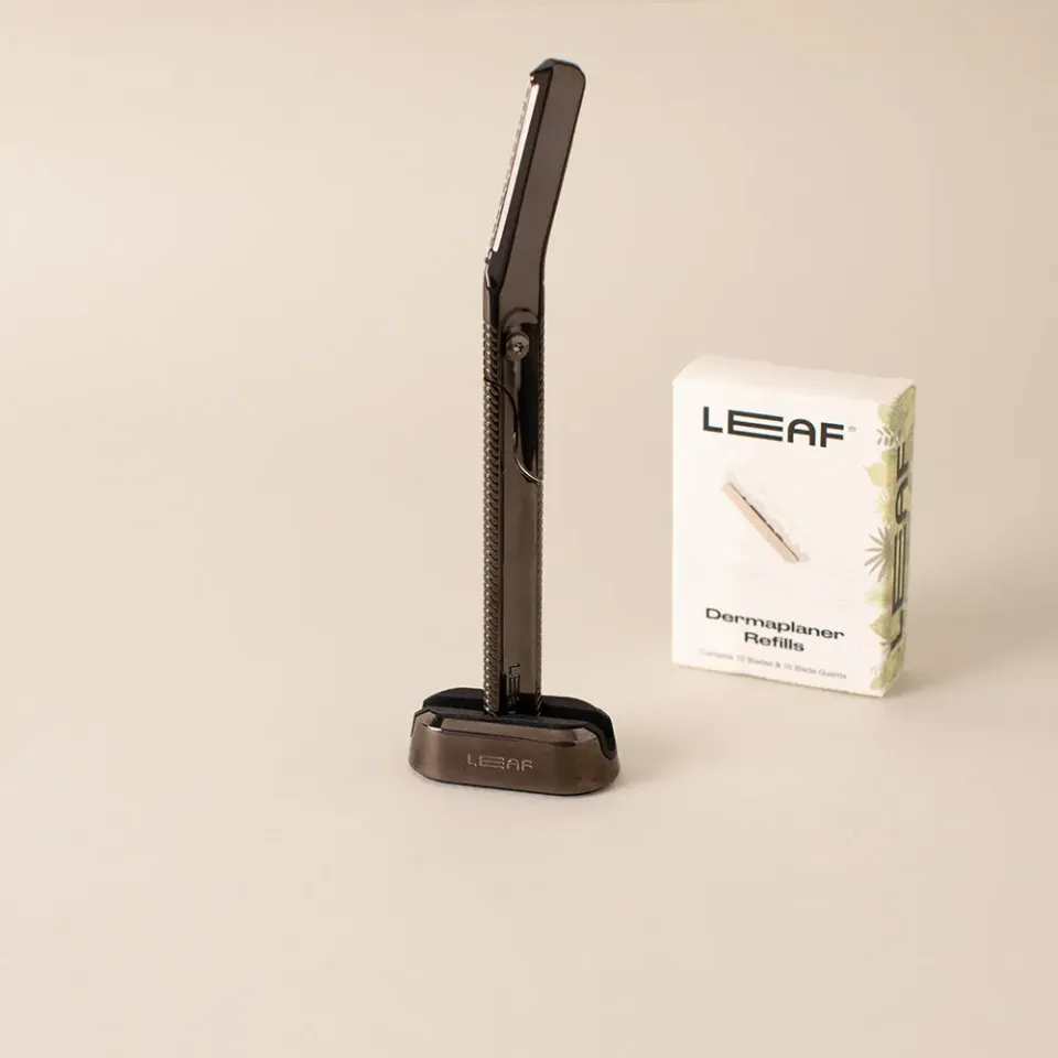 LEAF Dermaplaner Kit ansiktshyvel mercury