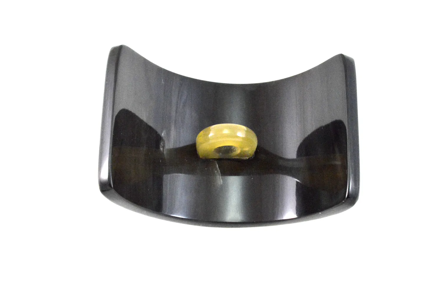 Dr. Dittmar hårsmycke äkta horn 4,5x5 cm