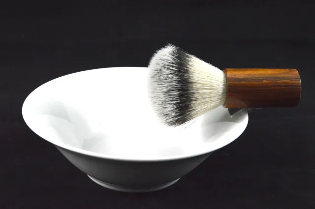Dr. Dittmar rakskål porslin set syntetisk borste magnet