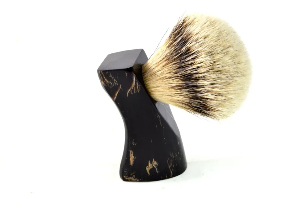 Dr. Dittmar Queer rakborste horn silvertip
