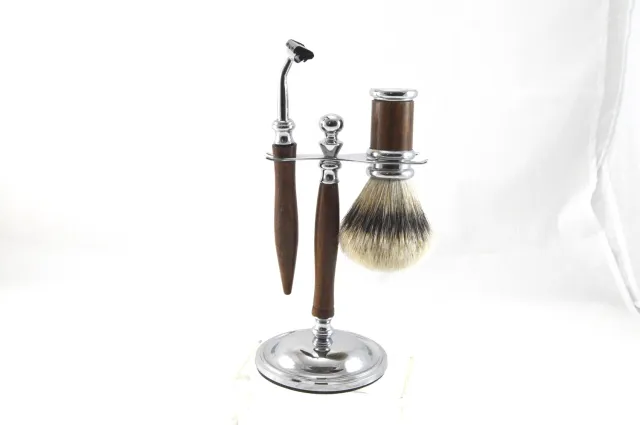 Dr. Dittmar rakset shesham mässing G2 silvertip