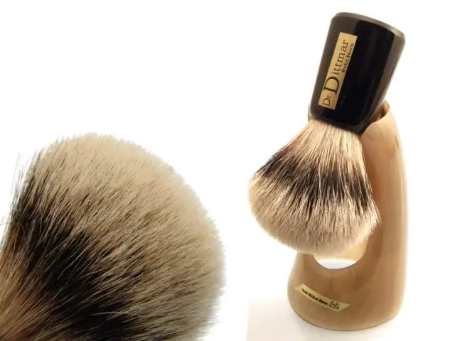 Dr. Dittmar rakborste buffelhorn silvertip med ställ