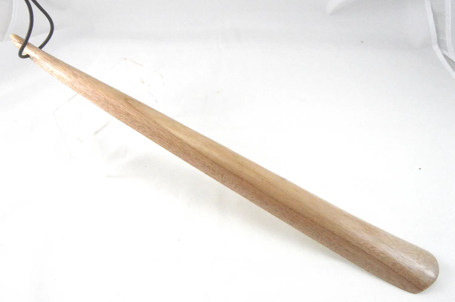 Dr Dittmar skohorn cederträ 45 cm läderögla