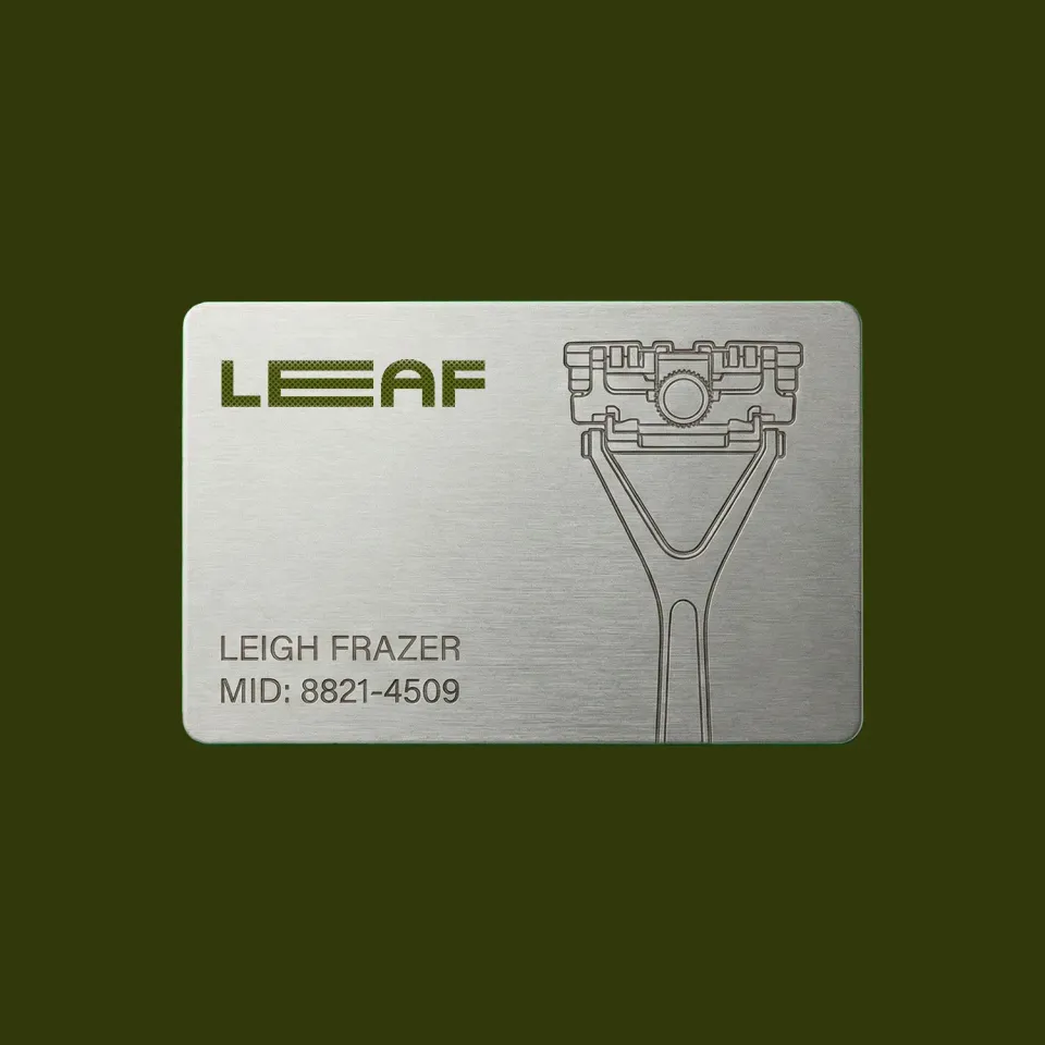 LEAF Dermaplaner Kit ansiktshyvel guld