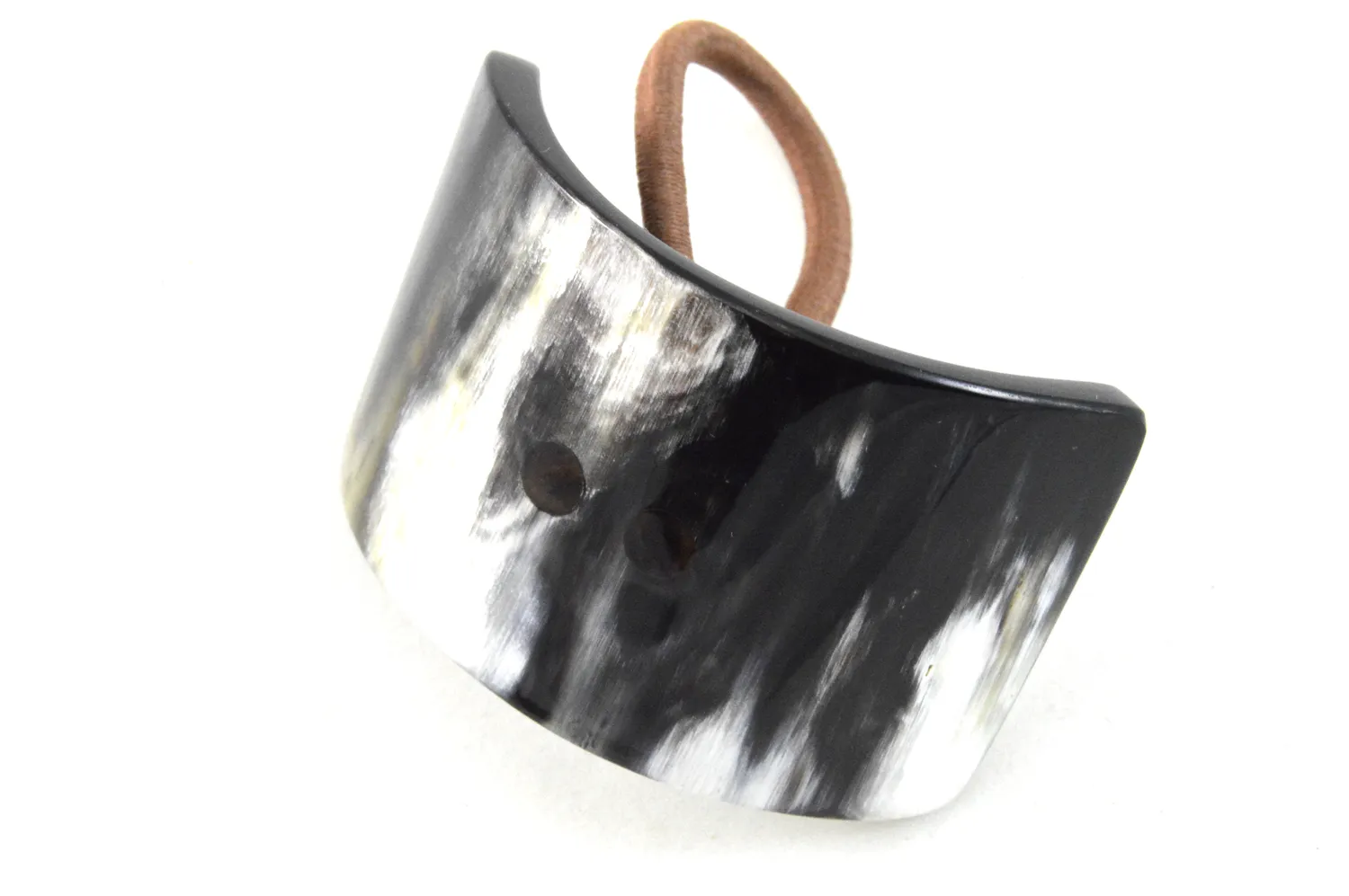 Dr. Dittmar hårsmycke äkta horn 4,5x5 cm
