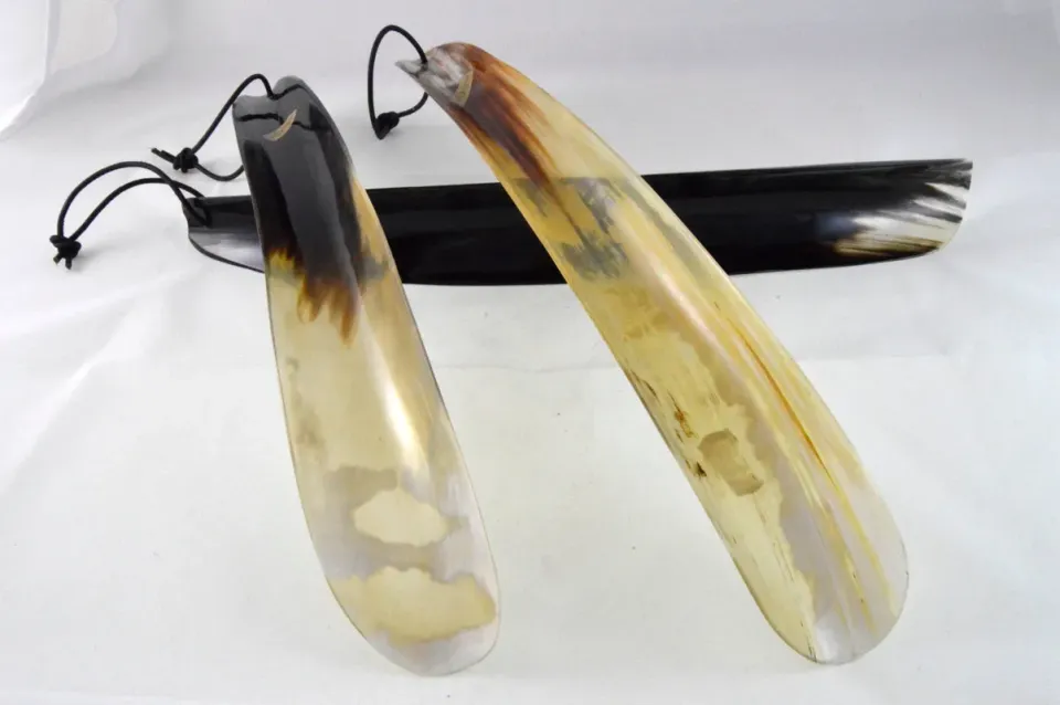 Dr. Dittmar Skohorn äkta horn 40 cm brett
