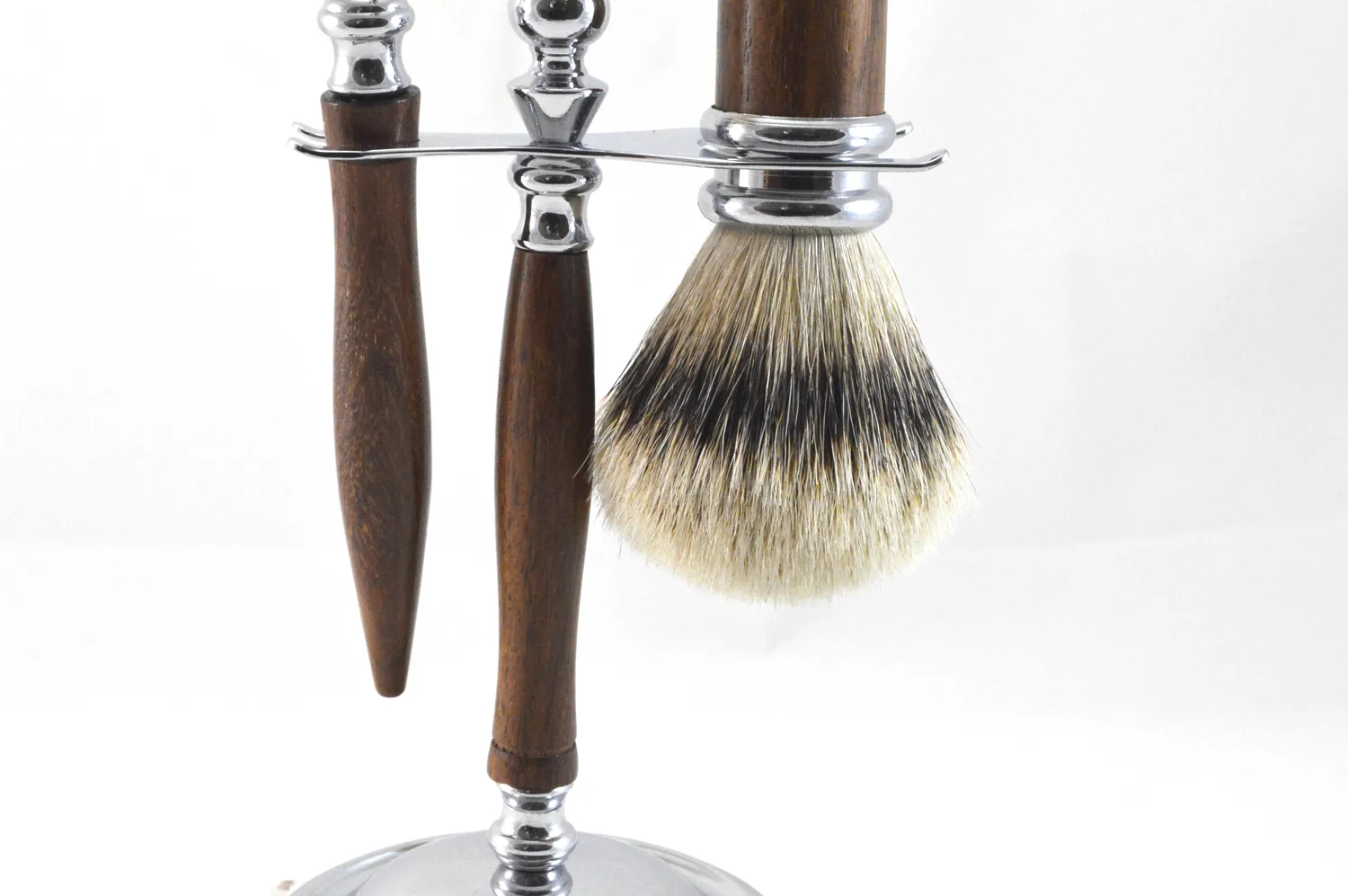 Dr. Dittmar rakset shesham mässing G2 silvertip