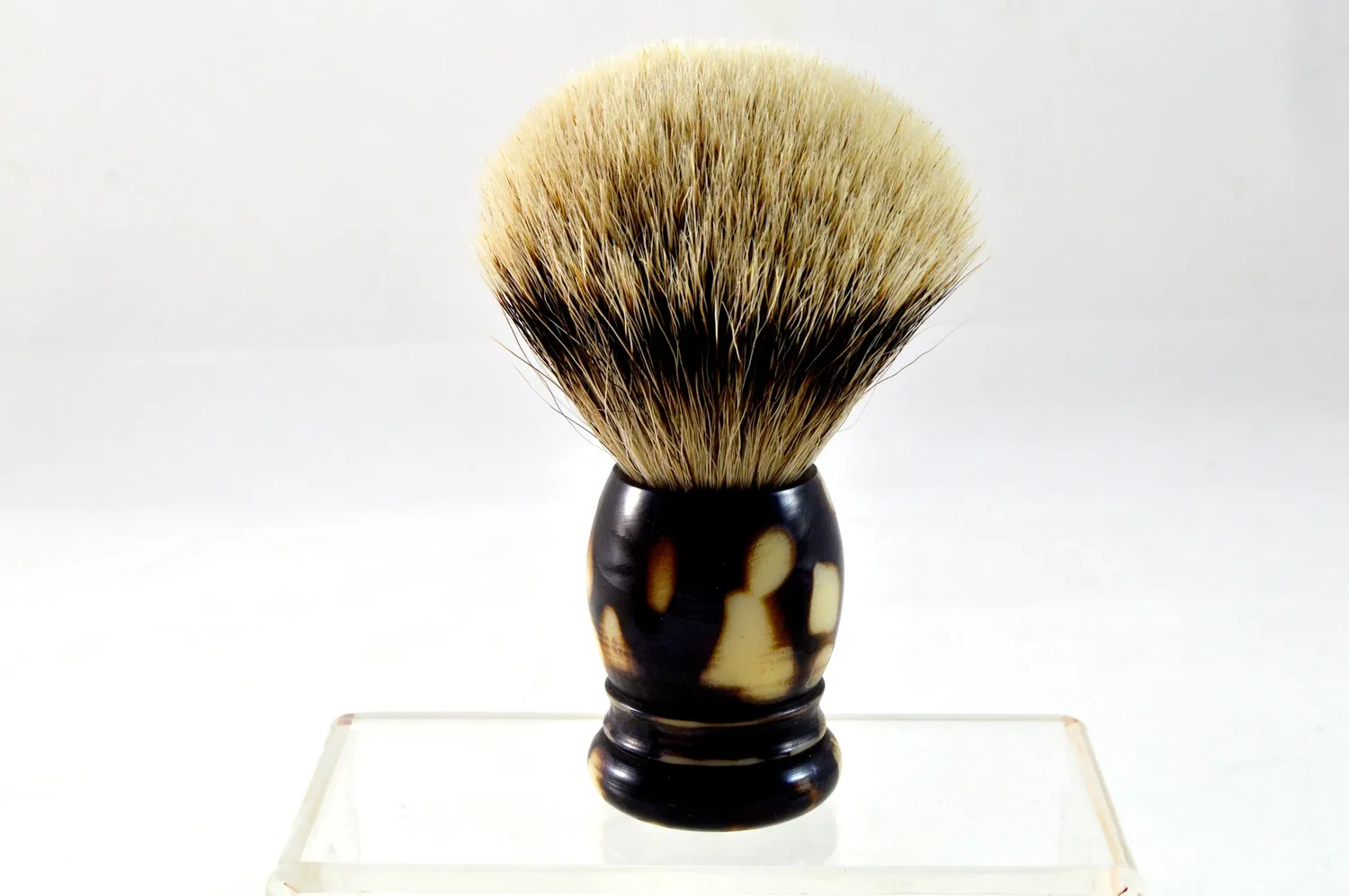 Dr. Dittmar rakborste ädelharts silvertip 25,5 mm