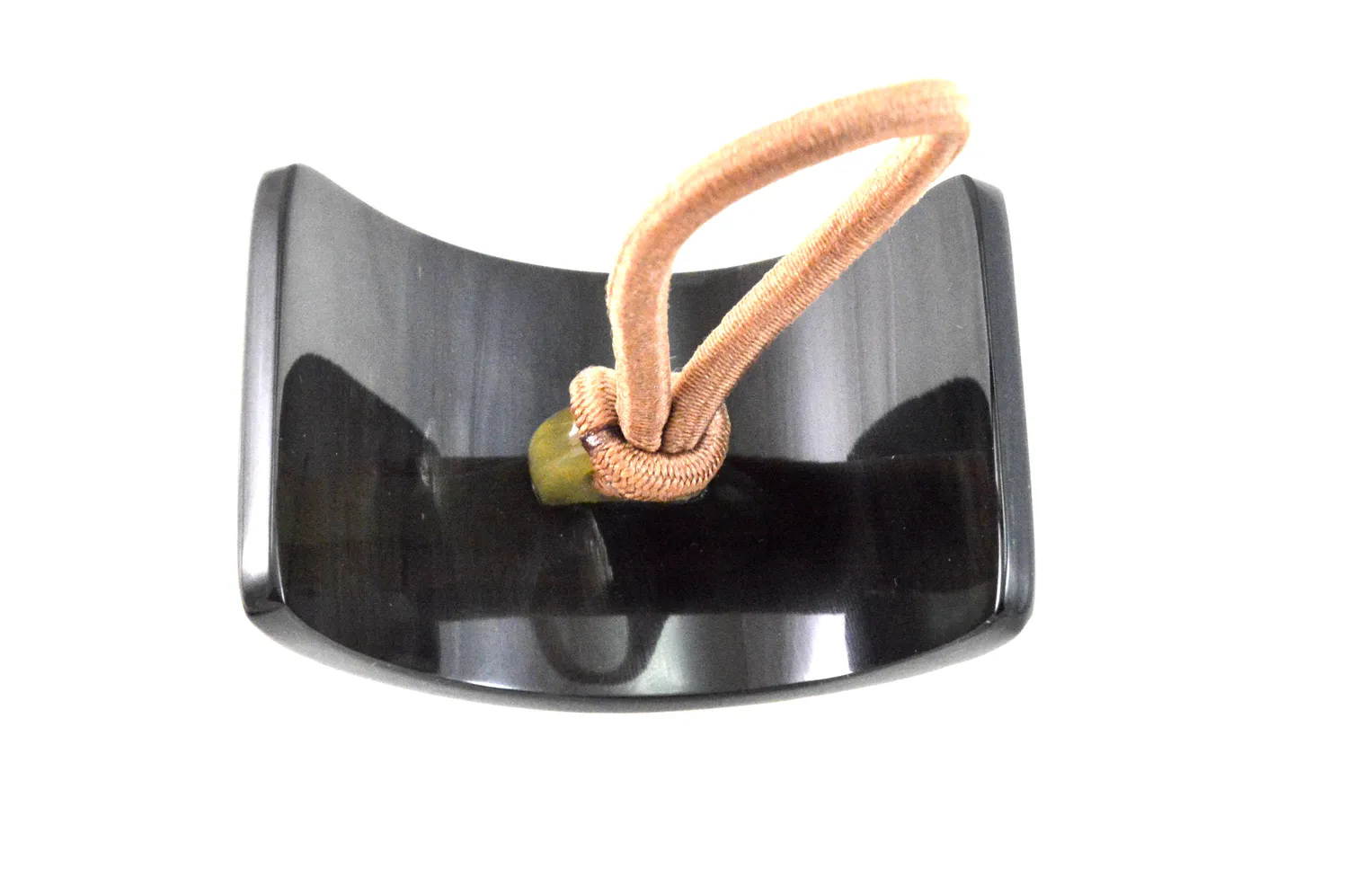 Dr. Dittmar hårsmycke äkta horn 4,5x5 cm