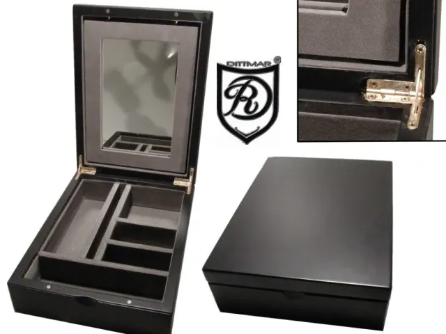 Dr. Dittmar The ultimate wet shaving furniture rakskåp