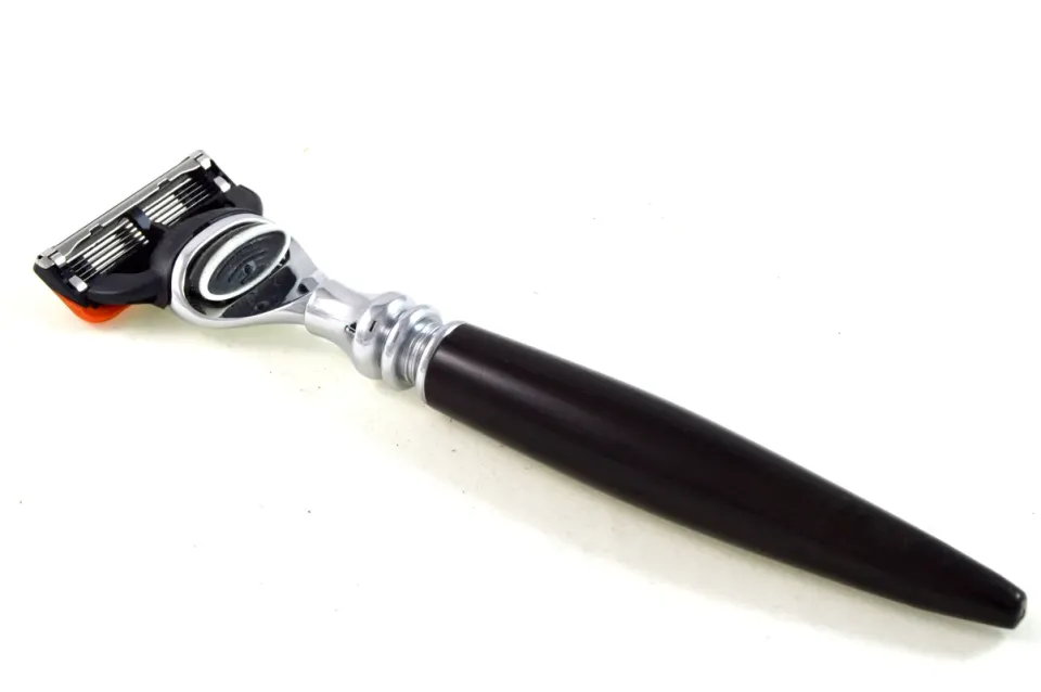 Dr. Dittmar Ebenholts Fusion rakhyvel träskaft 17 cm