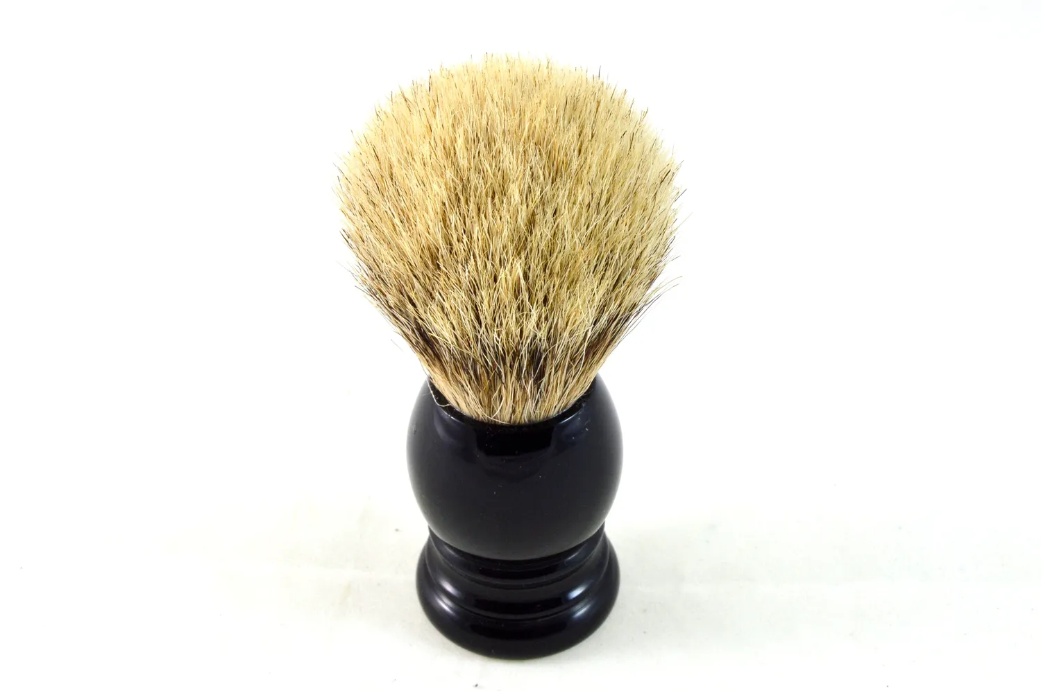 Dr. Dittmar Classic Style Black rakborste silvertip