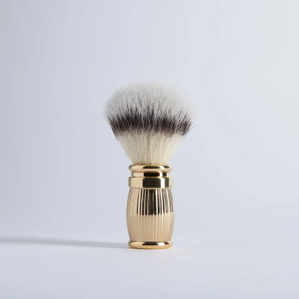 Plisson 1808 rakborste mässing guld fiber strl 12