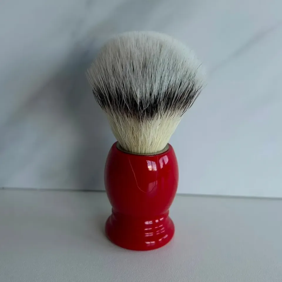 Plisson Essentiel röd rakborste fiber storlek 12 nästan perfekt
