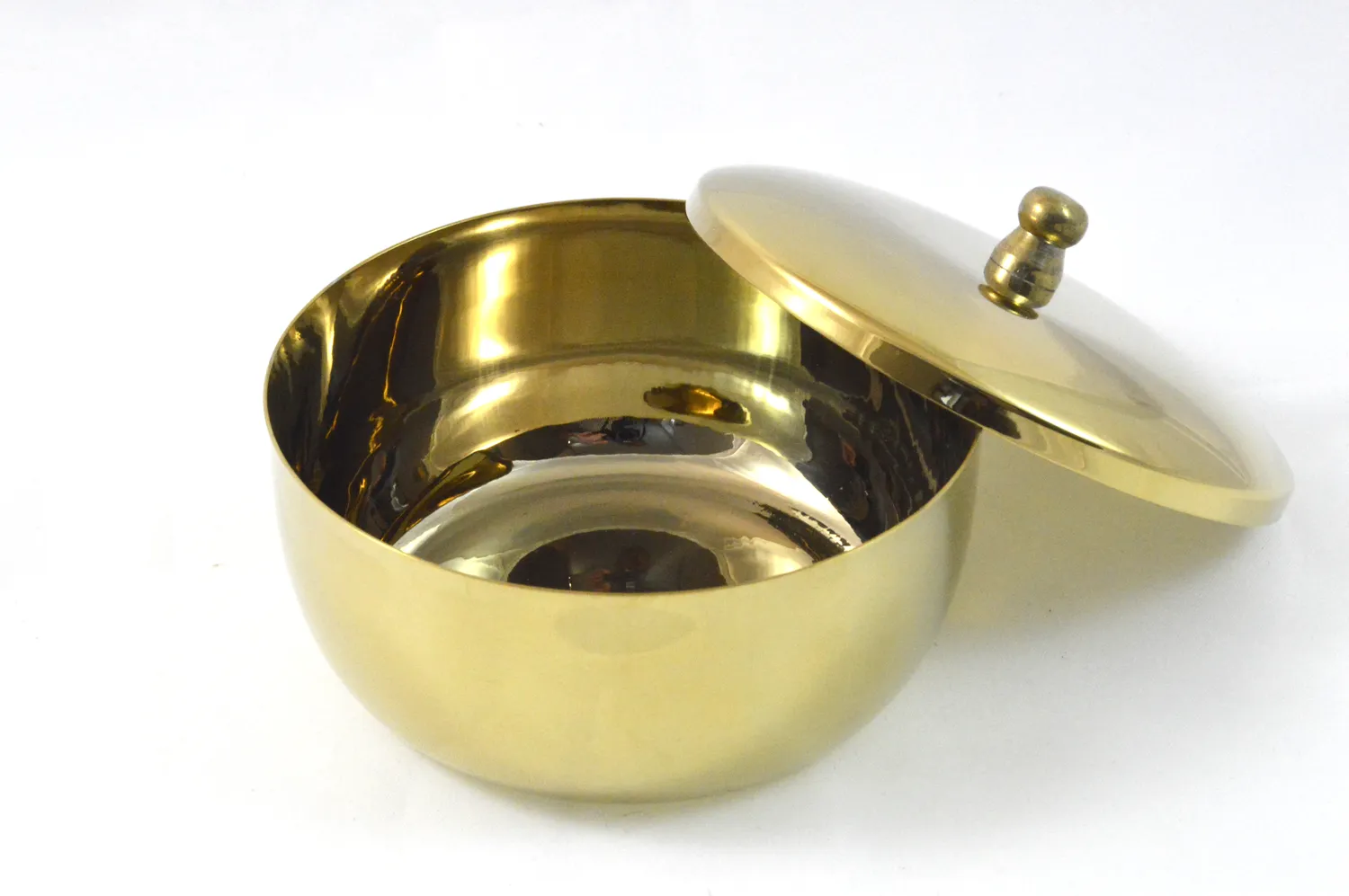 Dr. Dittmar rakskål förgylld mässing med lock 11 cm