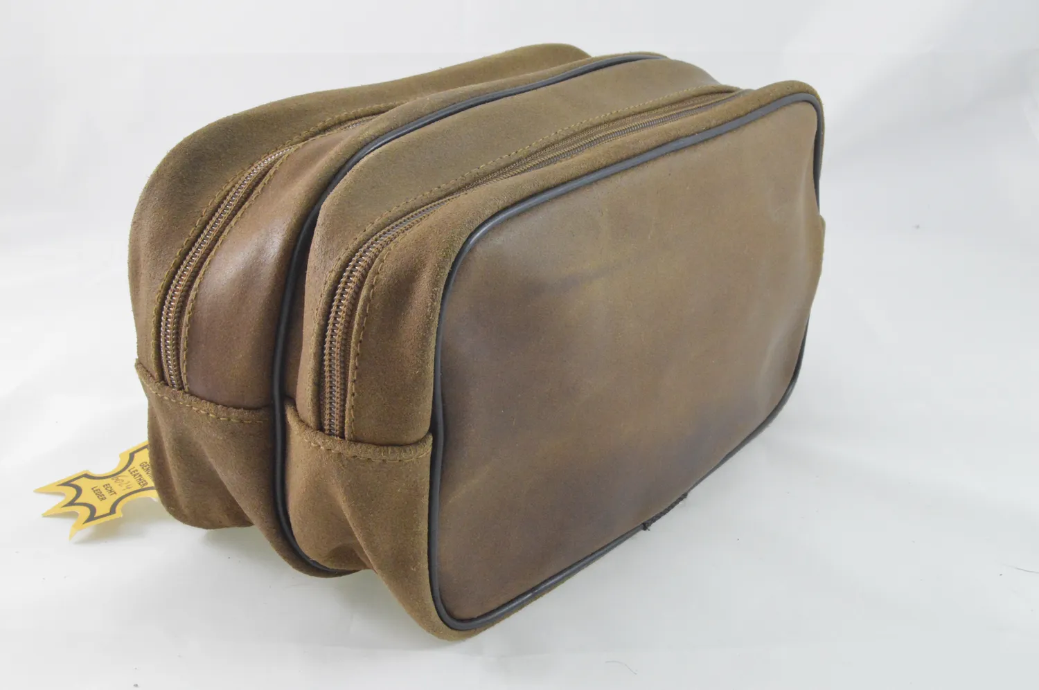 Dr. Dittmar necessär äkta läder brun 24 cm 3-fack